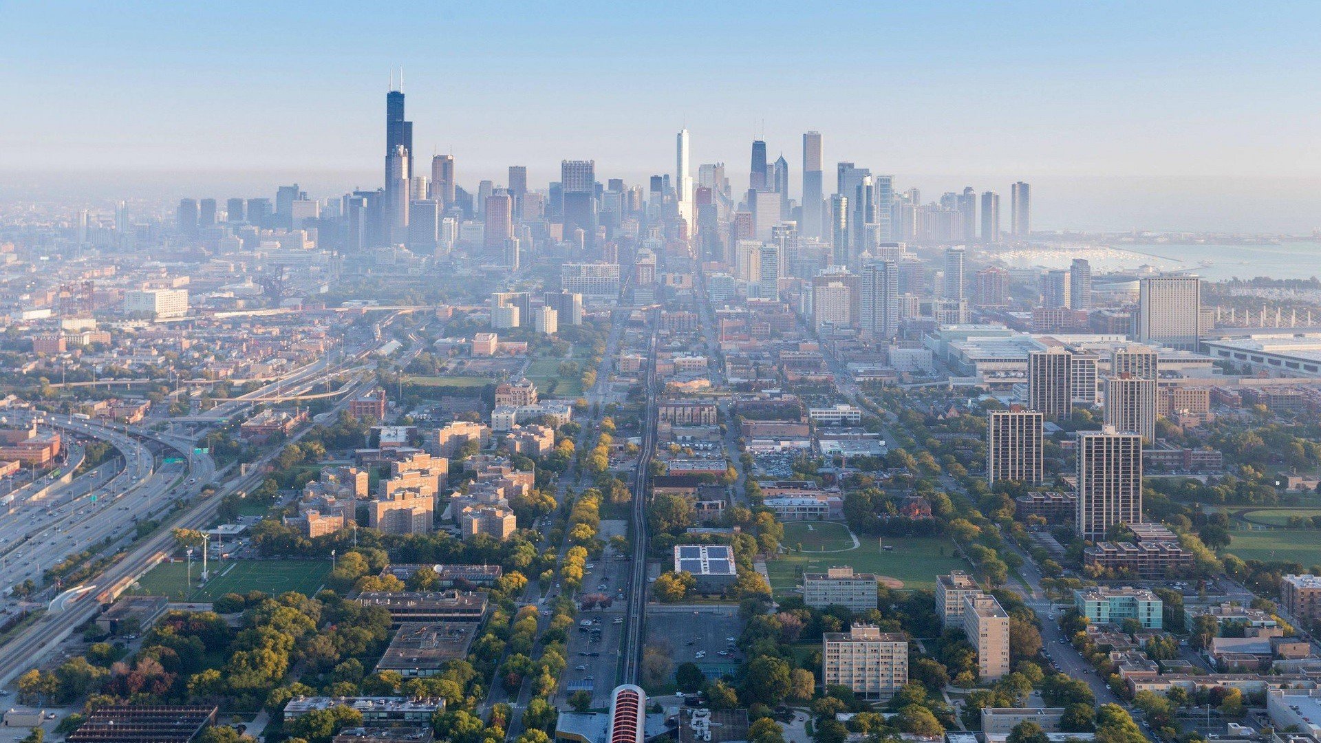 428037-skyscraper-cityscape-Chicago